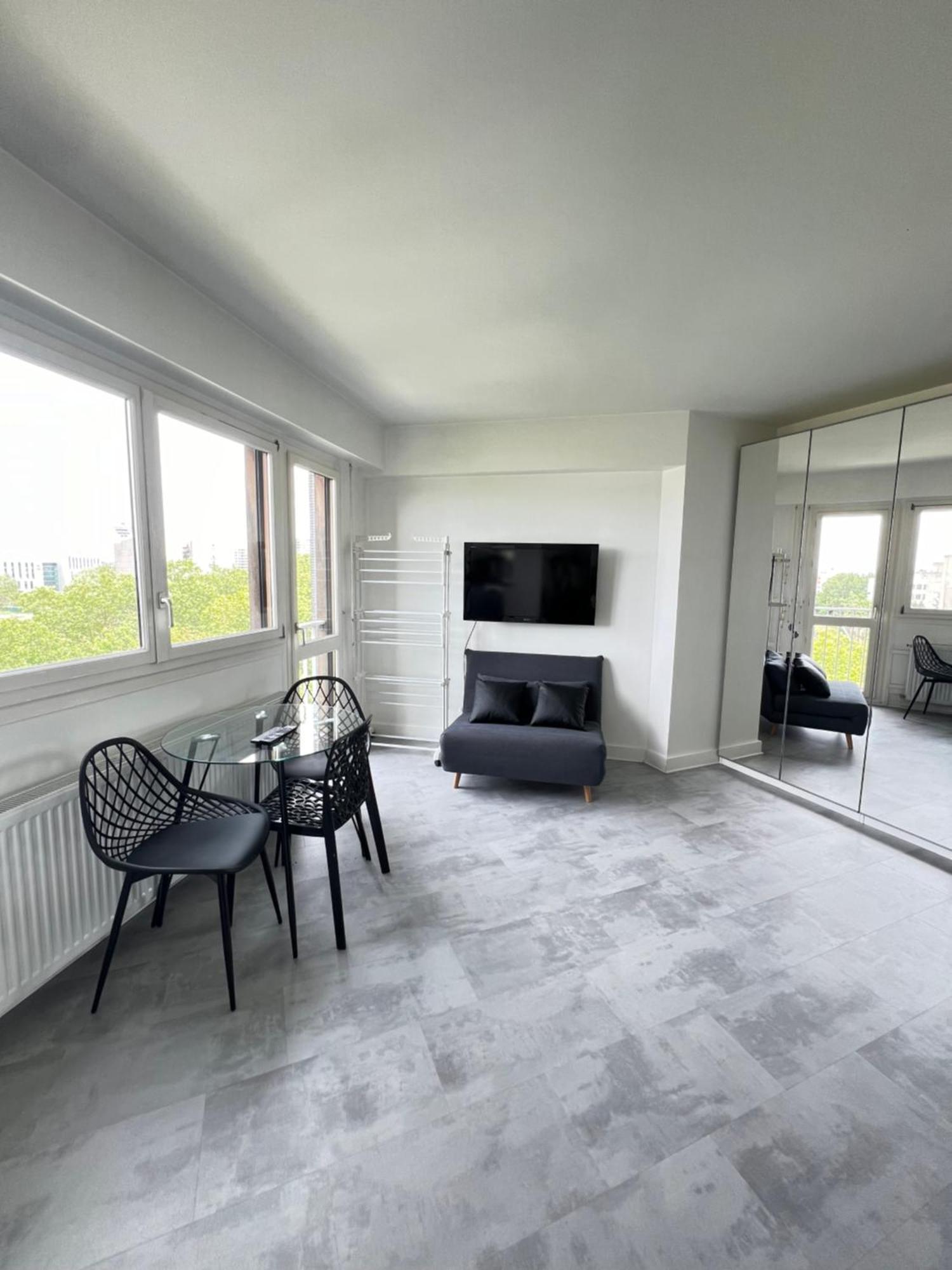 Apartment Home In Paris With View, 15Min Direct To Center Exterior photo